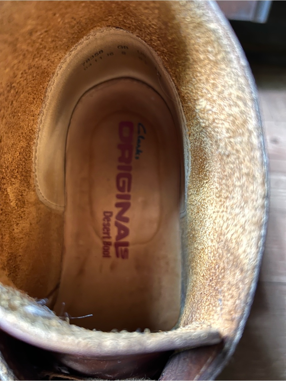 Clarks Originals Desert Boots in Beeswax leather - Picture 8 of 8